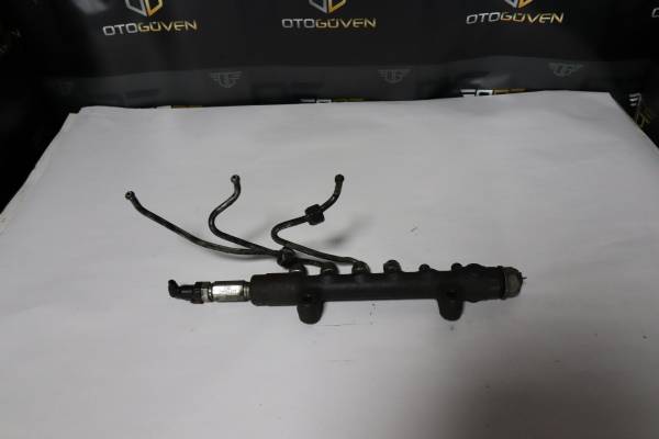 FORD CUSTOM 300 L 125 PS ÇIKMA PARÇA TRANSİT 200 PS GERİ DÖNÜŞ HORTUMU